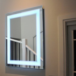 Красиво огледало с LED Pattern